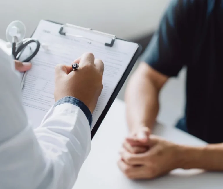 Examen-Medico Image description